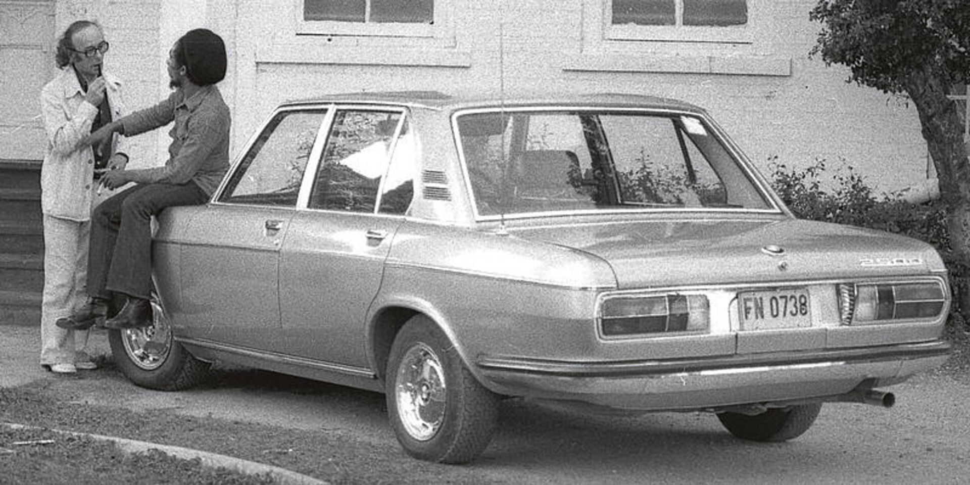 Darum fuhr Bob Marley BMW | auto-illustrierte - Das Schweizer Automagazin