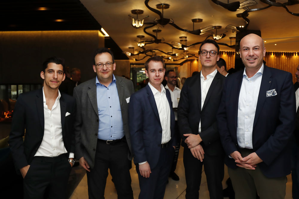 Roman Kälin (Mercedes), Stefan Sterchi, Sandro Kälin und Julien Klein (alle BMW) mit Patrick Bossart (Mercedes-Benz).