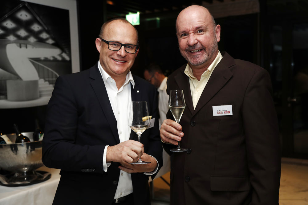 Christian Frey (Volkswagen) und Stefan Fritschi (auto-illustrierte).