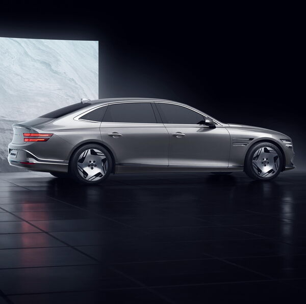 Facelift Genesis Electrified G80 