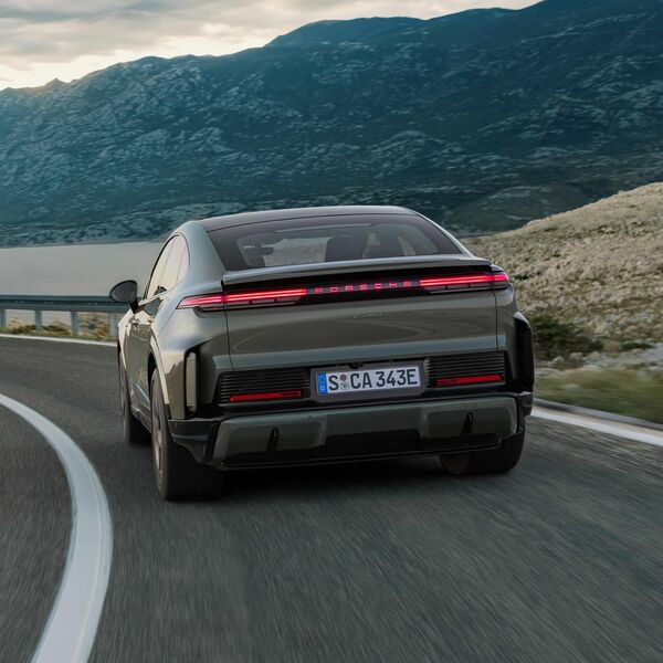 Plus rapide que la 911 la plus rapide